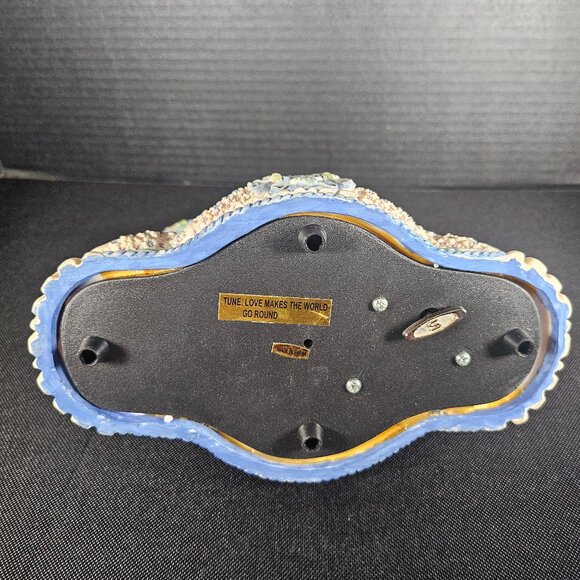 Vintage Classic Treasures Musical Animated Horse Carousel With Canopy In Box - Picture 12 of 12